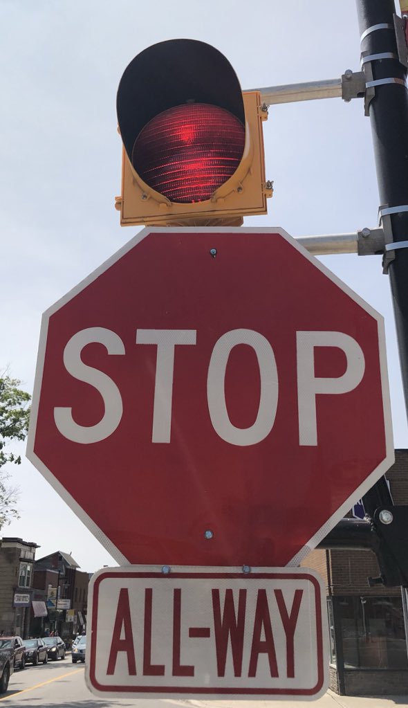 Four-way stop put in place at Gibson and Isabella Street