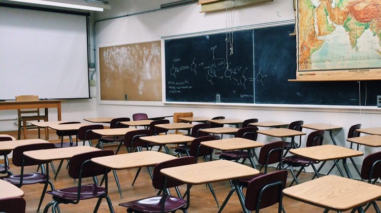 Majority of Parry Sound schools closed as teachers strike