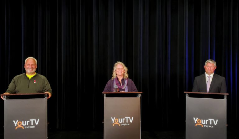 Local candidates for Parry Sound-Muskoka debate policy in Huntsville