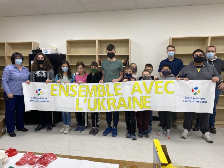 École publique aux Quatre-Vents raising money for Ukrainian Humanitarian Aid
