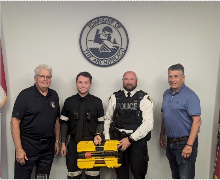 West Parry Sound OPP receives lighting equipment from The Archipelago